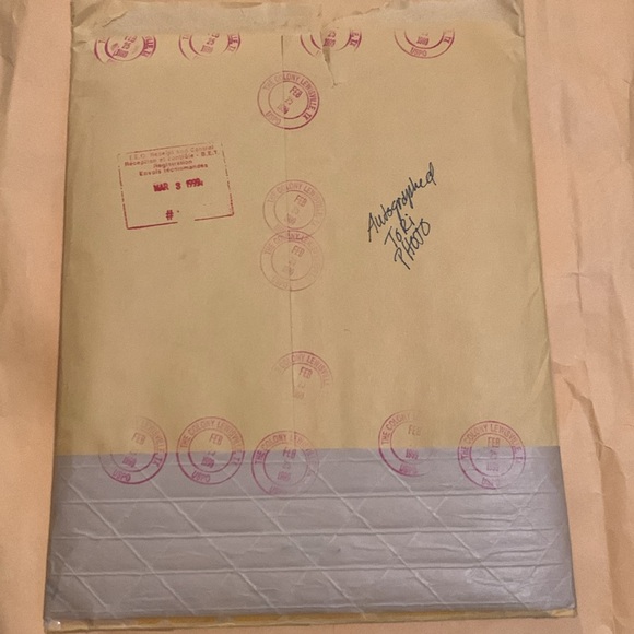 Vintage Rare find autographed Photo - Picture 4 of 5